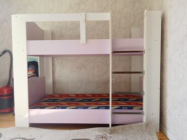 taxta: Oğlan və qız üçün, Çarpayı, Matras ilə, Siyirməsiz, Taxta