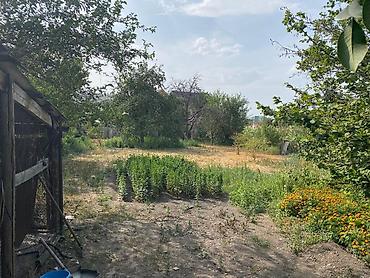 южный магистраль: 🔥 Продаётся участок с жилым домом на первой линии! 📍 Локация: ул — 3