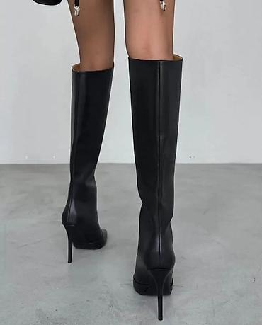 Сапоги: Qadın dizə qədər uzun çəkmə – stiletto dabanlı - Rəng: qara - Üst — 5