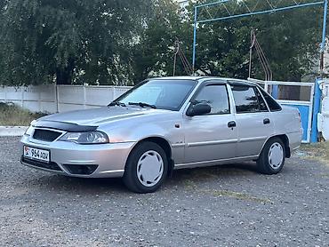 Daewoo Nexia: 2010 г., 1.5 л, Механика, Бензин, Седан