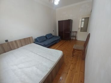 badamdar ev: Uzunmüddətli kirayə mənzillər