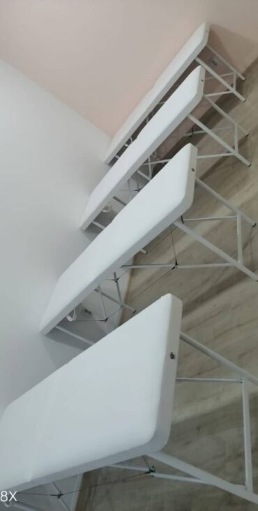 Kuşetkalar: Sadə baş hissəsi qalxıb enən Nazik maçalkalı kuşetka 
müayinə üçün — 8