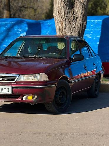Daewoo Nexia: 2007 г., 1.5 л, Механика, Бензин, Седан