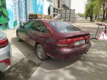 Mazda: Mazda 626: 1994 г., 2 л, Механика, Бензин, Хэтчбэк