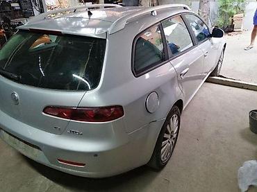 branik: Alfa Romeo 159 zadnji branik. Alfa Romeo 159 zadnji branik Kontakt 166 — 2
