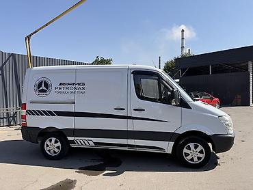 рул мерс 210: Жеңил жүк ташуучу унаа, Mercedes-Benz, Стандарт, 3 т, Колдонулган — 2
