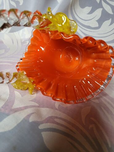 Ostali kućni dekor: Murano nova korpa,duvano staklo 70te. Korpica nova,sve na njoj je — 12