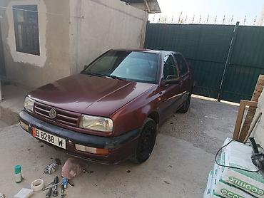 конда вит: Volkswagen Vento: 1993 г., 1.8 л, Механика, Бензин, Хэтчбэк — 2