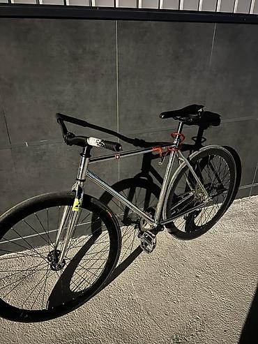 фиксы велик: Фикс-байк (single speed/фиксед) на 28" колесах - Рама и вилка: сталь — 3
