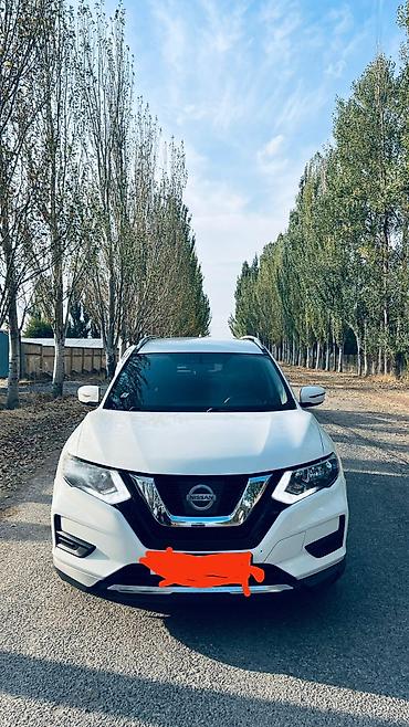 выбор номера о: Nissan X-Trail: 2017 г., Автомат, Бензин, Кроссовер — 1