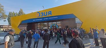 o store: Ищу помещения под магазин с 200 кв до 700 кв в Городе Ош, или готовые — 1
