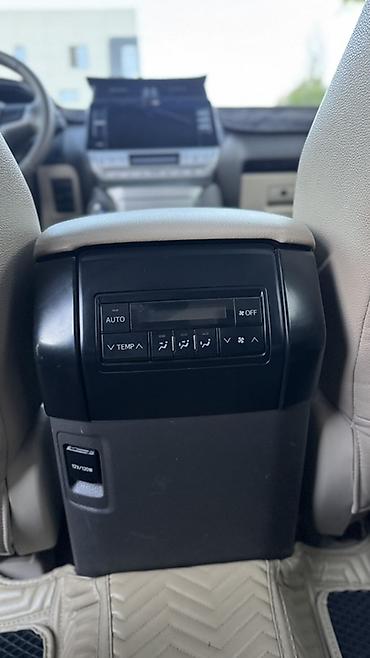Продажа авто: Toyota Land Cruiser Prado: 2018 г., 4 л, Автомат, Бензин, Внедорожник — 9