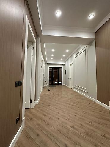 Продажа коттеджей и домов: Продается дом 2- х этажный Киргизия 1 Площадь дома 380 м2 Комнат 6 — 17