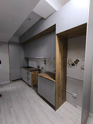 silver kitchen: Кухонные гарнитуры на заказ - Современный дизайн: прямые и Г‑образные — 2