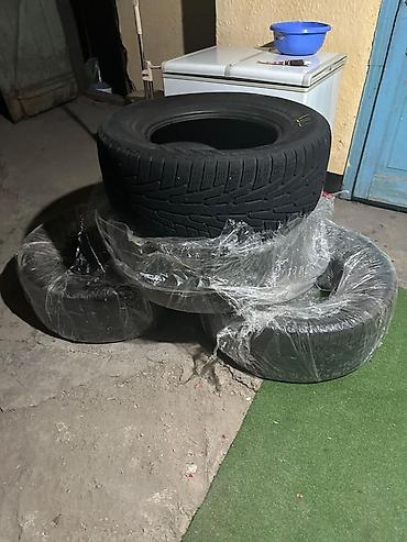 265 40 17: Комплект зимних шин Nokian, размер 285/65 R17. - Тип: зимние — 1