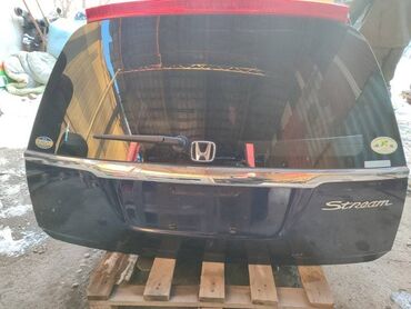 Коробки передач: Крышка багажника Honda