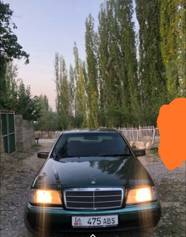 авто марч: Mercedes-Benz 200: 1994 г., 2 л, Механика, Бензин, Седан