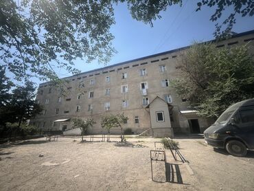 строка кж продажа квартир в бишкеке: 1 комната, 34 м², 104 серия, 3 этаж, Старый ремонт