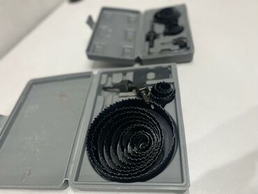 наборы: Новый Набор коронок по дереву/ГКЛ/пластику в кейсе р-н ФИЛАРМОНИИ