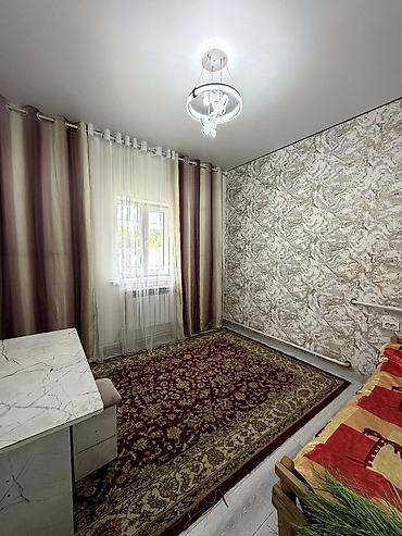 Продажа коттеджей и домов: 🏡 Продается уютный дом в Сокулуке! 📍 Площадь дома: 65 м²📍 Участок: 8 — 3