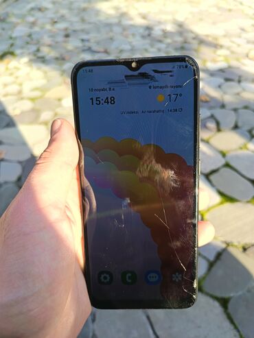 ekran kartı notebook: Samsung Galaxy A3, 32 ГБ, цвет - Черный, Две SIM карты