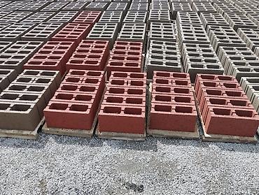 Пескоблок: Пескоблоки для строительства заборов и стен - Формат: пустотелые — 9