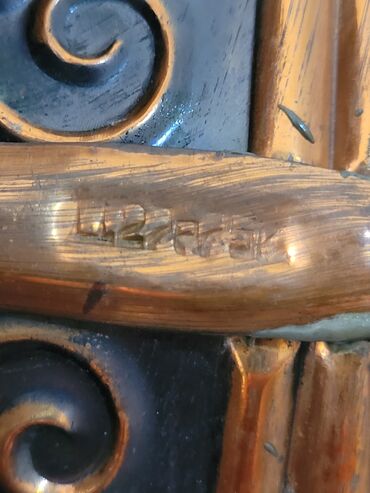 Digər əntiq əşyalar: Antik konyak boçkası satılır. Sovet dövrünün boçkasıdır. Üstü misdir — 13