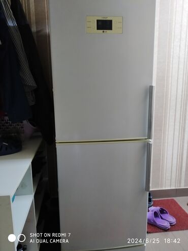 Холодильники: Холодильник LG, Б/у, Двухкамерный, No frost, 60 * 170 * 50