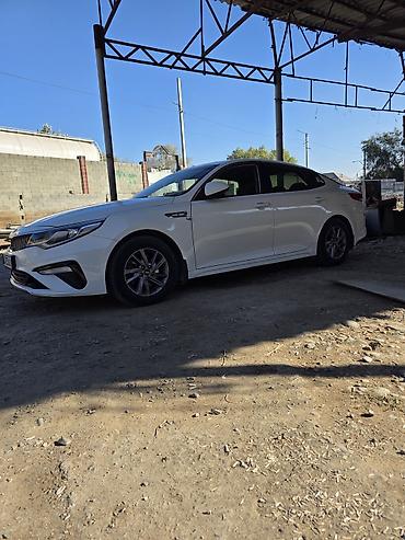 Продажа авто: Kia K5: 2021 г., 0.2 л, Автомат, Газ, Седан — 2