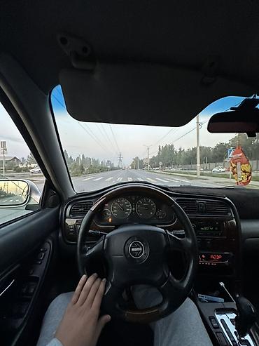 торпедо субару: Subaru Legacy: 1999 г., 2.5 л, Автомат, Газ, Седан — 9