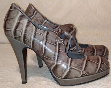 Gležnjače: Gležnjače, 38 — 7