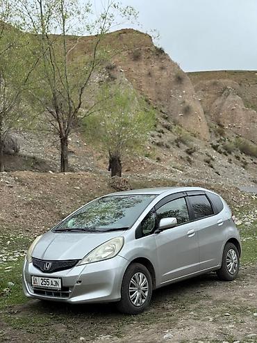 Haima: Honda Fit: 2012 г., 1.4 л, Автомат, Бензин, Хетчбек — 3