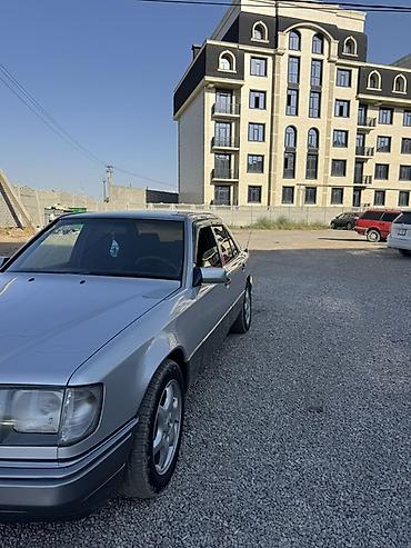 case 580: Mercedes-Benz E-Class: 1995 г., 2 л, Автомат, Газ, Седан — 2