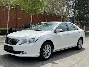 Toyota Camry: 2012 г., 2.5 л, Автомат, Бензин, Седан