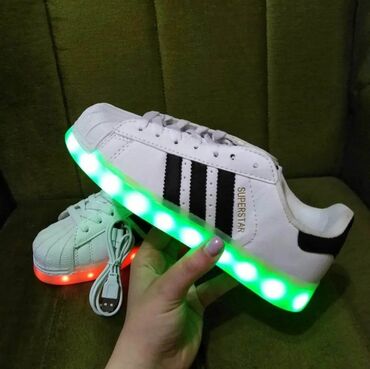 Patike: Patike, veličina - 42 na lalafo.rs — 9 Patike: Patike, veličina - 42 — 9