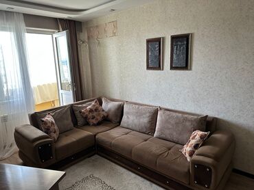 Kreslolar: Künc divan