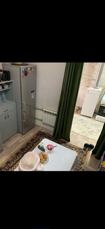 барачный тип дома бишкек: 68 м², 3 комнаты, Подвал, погреб, Забор, огорожен