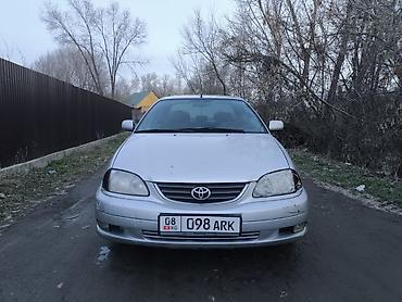 d 4d: Toyota Avensis: 2002 г., 2 л, Механика, Дизель, Седан — 1