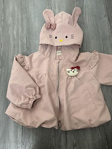 real madrid forma: Uşaq üçün kapüşonlu yüngül jaket - Rəng: Pudra/solğun çəhrayı - Ölçü — 2