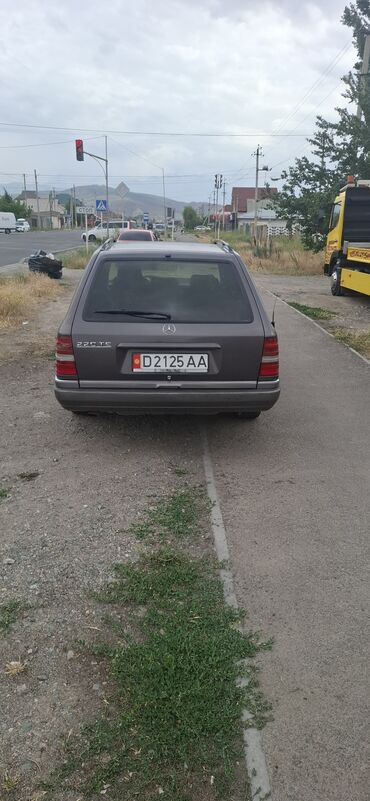 хром на мерс: Mercedes-Benz E-Class: 1993 г., 2.2 л, Бензин