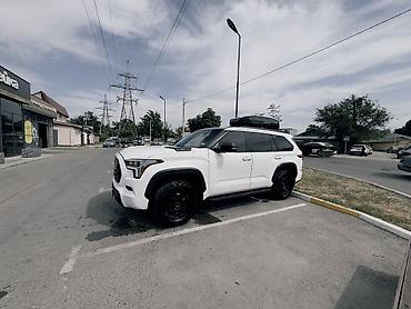 sequia: Toyota Sequoia: 2023 г., 3.5 л, Автомат, Гибрид, Внедорожник — 3
