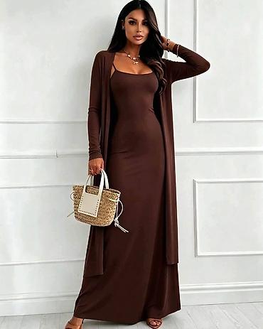 patike walkmaxx: Haljina: 2500 dinara 
Ogrtac: 2700 dinara 
Komplet: 3600 dinara — 4