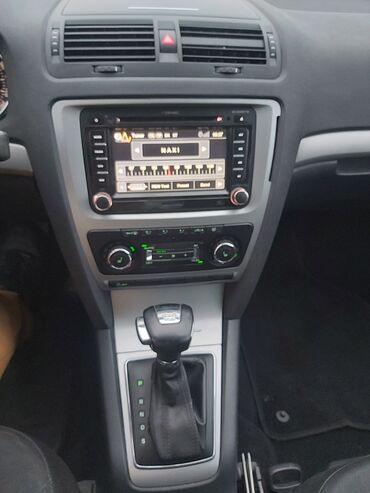 Skoda: Skoda Octavia: 2 l | 2012 г. 202000 km Van body type — 12