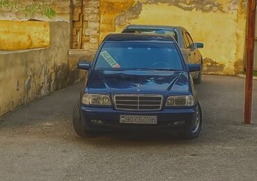 dizel qiymeti: Mercedes-Benz C-Class: 2.2 l. | 2000 il | Sedan
