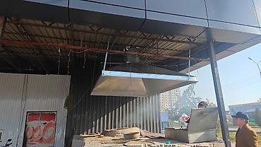 Кухонные вытяжки: Оцинкованный вентиляционный зонт предназначен для эффективного — 8