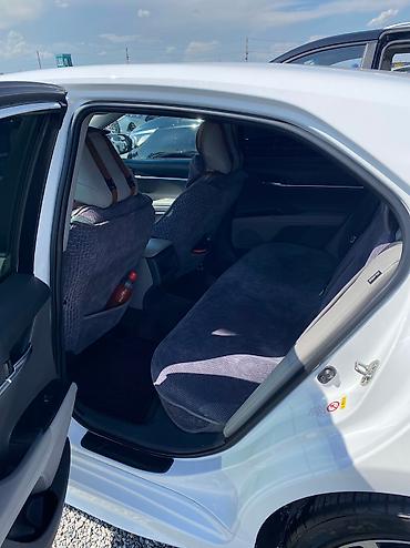 corolla 2016: Toyota Camry: 2018 г., 2.5 л, Автомат, Бензин, Седан — 8