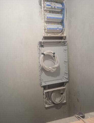 Электрики: Электрик | Электромонтажные работы 3-5 лет опыта — 18