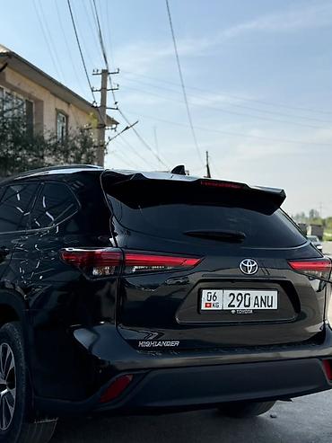 highland: Toyota Highlander: 2021 г., 3.5 л, Автомат, Бензин, Кроссовер — 4
