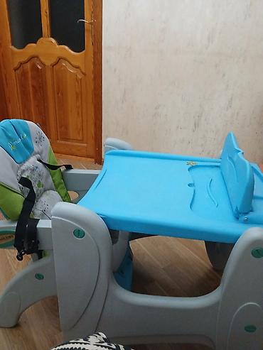 Yemək masaları, oturacaqları: Uşaq üçün transformasiya olunan yemək/stolüstü dəsti MaMmmAlove — 2