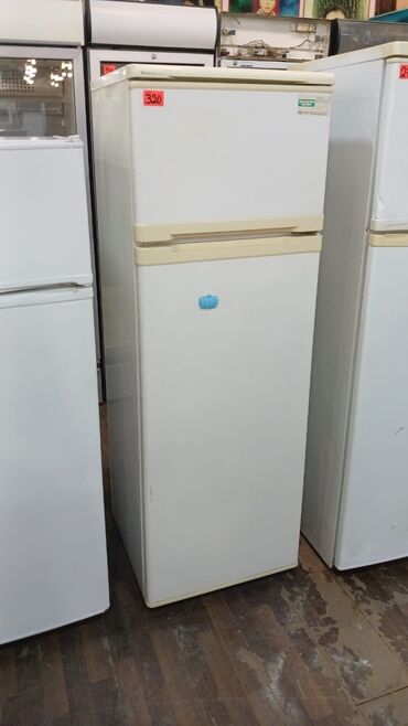 Soyuducular: 2 qapılı Indesit Soyuducu Satılır, rəng - Ağ